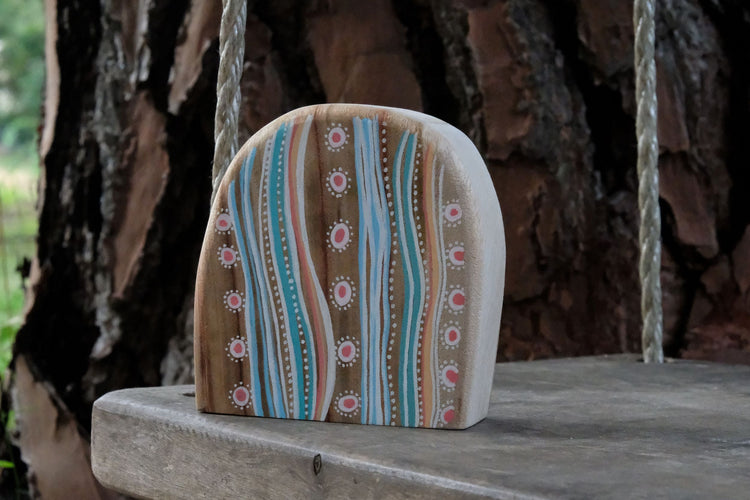 Flowing water - By Sharon Robbie Krubi creative